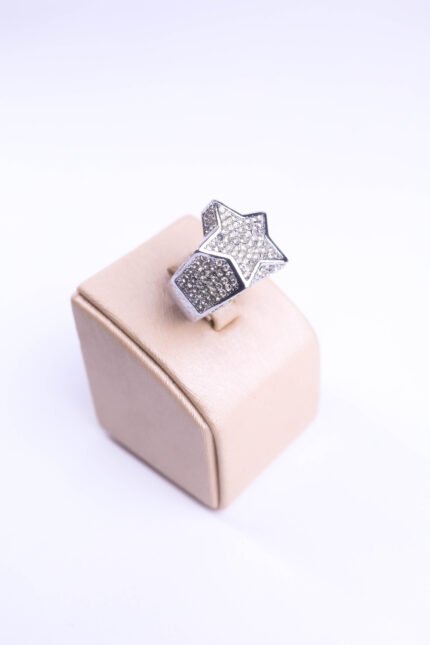 Ring Star